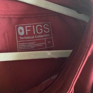 Scrub top and bottom